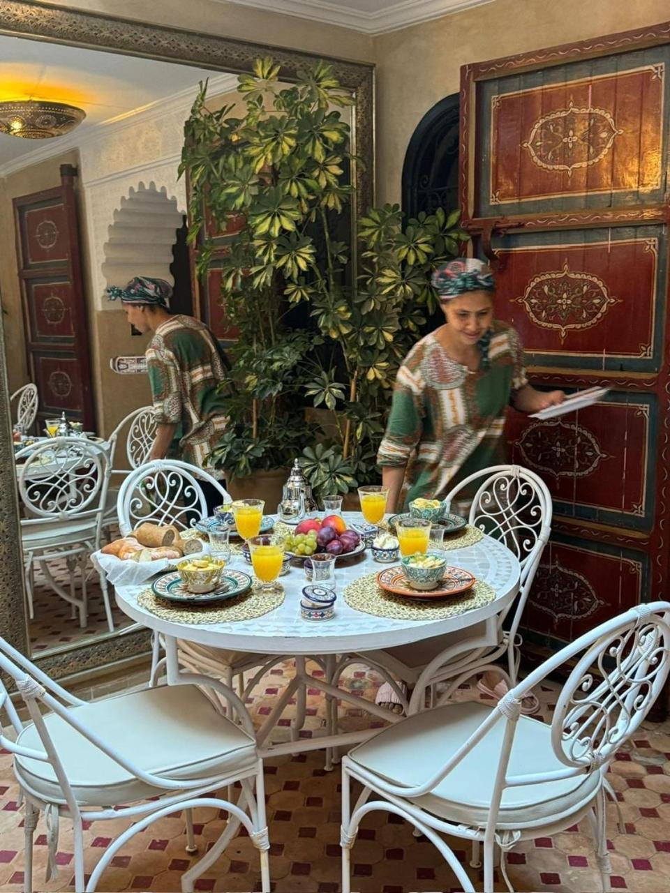 Hotel Riad Dar Serenity Marrakesch Exterior foto